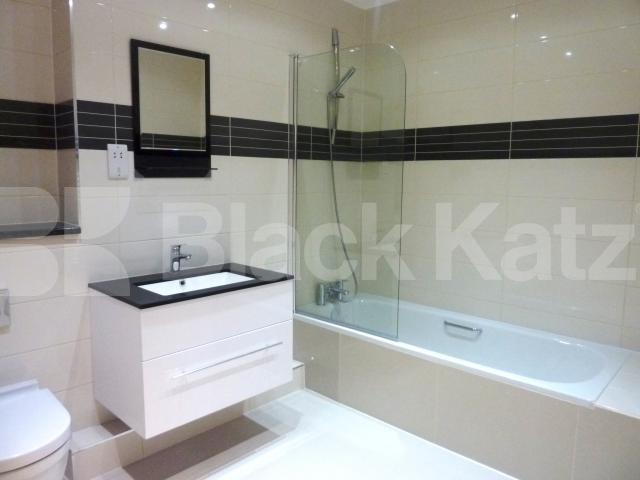 			NEW INSTRUCTION!, 2 Bedroom, 1 bath, 1 reception Flat			 York Way , KINGS CROSS / ISLINGTON